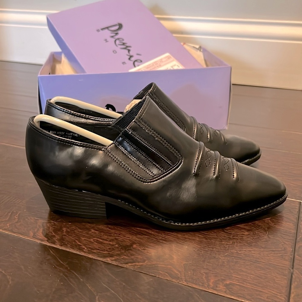 Premiere black cowboy shoe NIB 7.5
